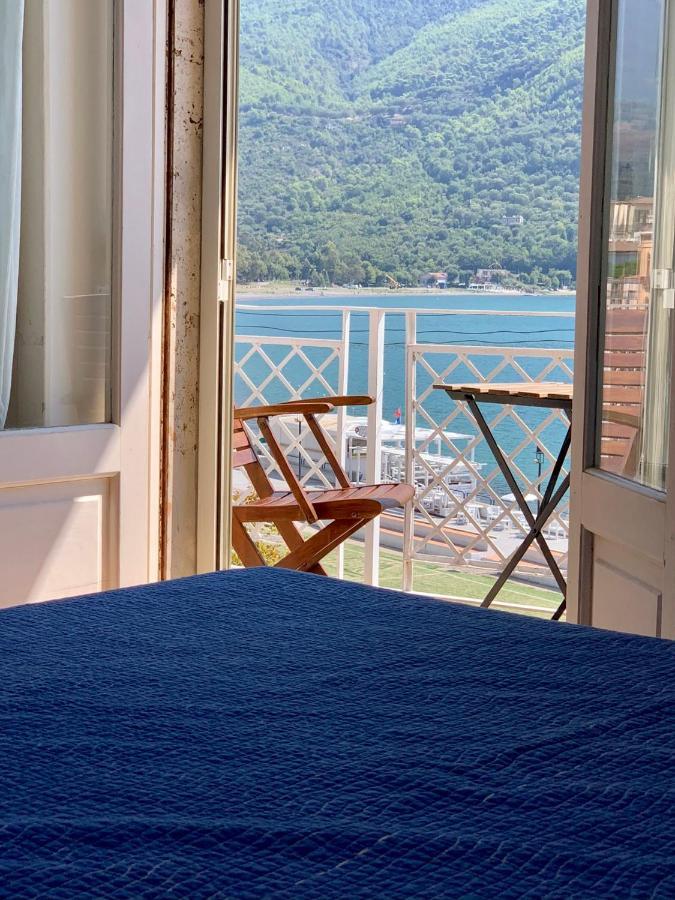 B&B Mare Blu Sapri Exteriör bild